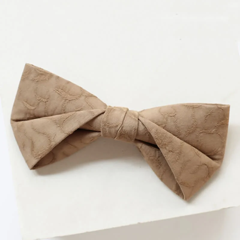 Men's Khaki Vine Grain Bow Tie - Image 6
