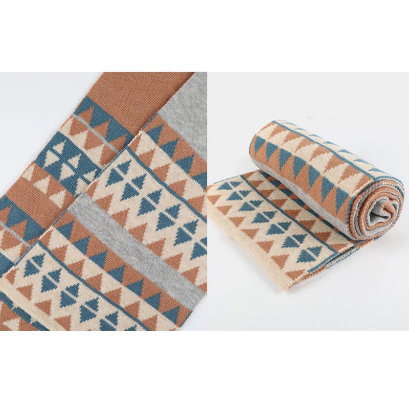 3Pcs Women's Triangle Pattern Hat Scarf Gloves Set - Image 8