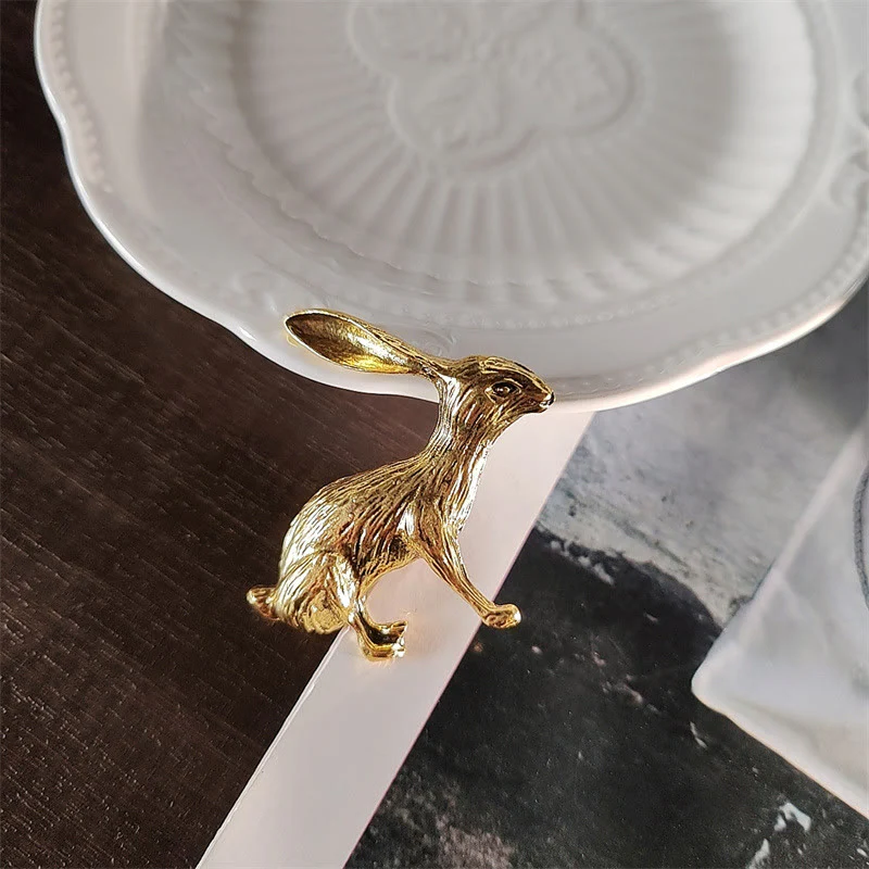 Baroque Angel Rabbit Brooch Gold Shirt Accessories - Image 3