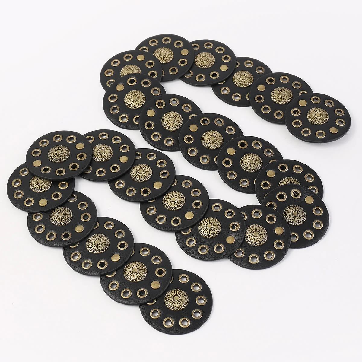 Black Circular Retro Hollow Women's Leather Belt - Image 4