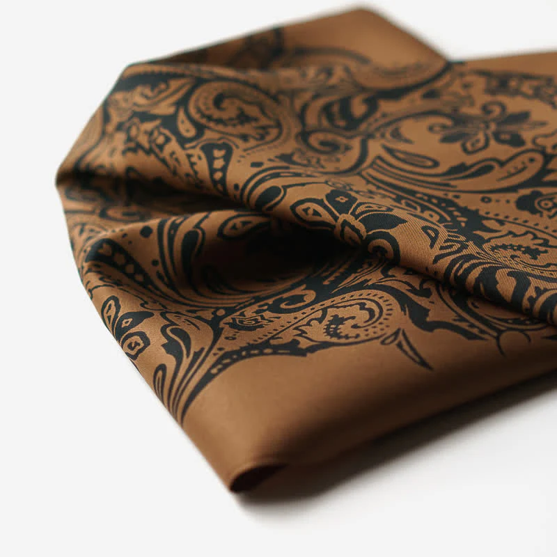 Retro Paisley Pattern Square Scarf with Scarf Buckle - Image 4