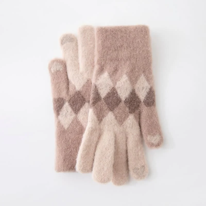 Colorful Diamond Pattern Warm Plush Knitted Gloves - Image 5
