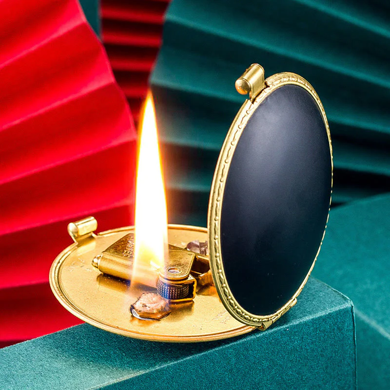 Creative Ladies Powder Box Refillable Kerosene Lighter - Image 2