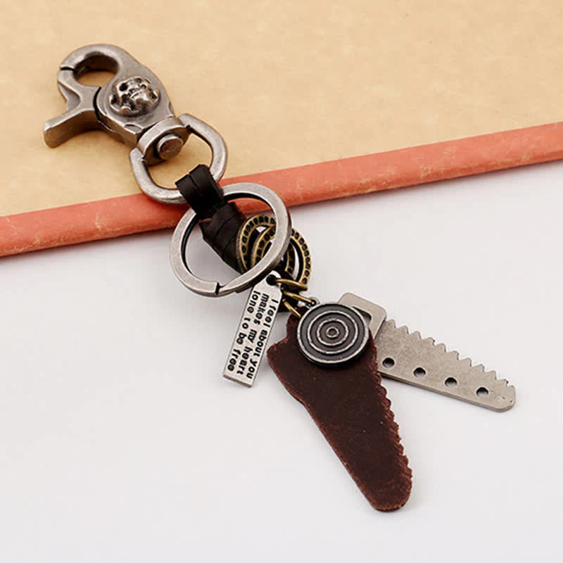 Creative Saw Carved Skull Leather Keychain - Image 3