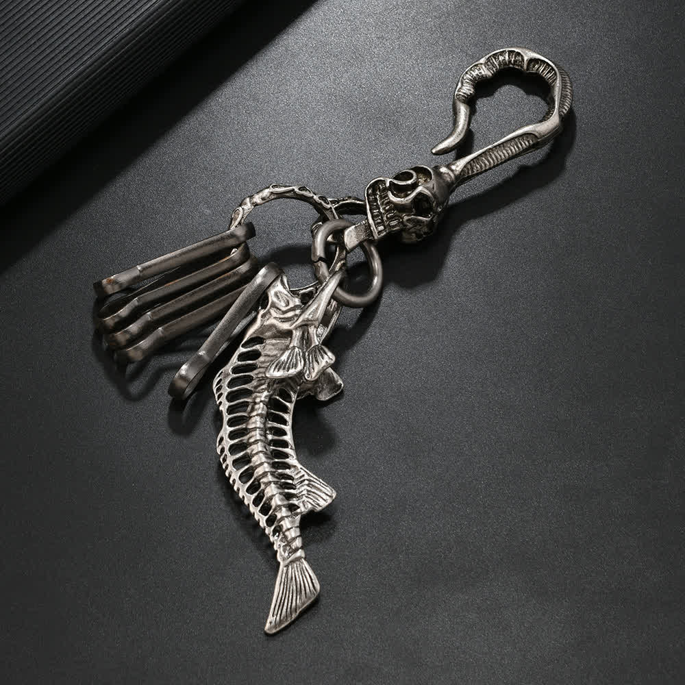 Creative Skull Piranha Bone Pendant Metal Keychain - Image 2