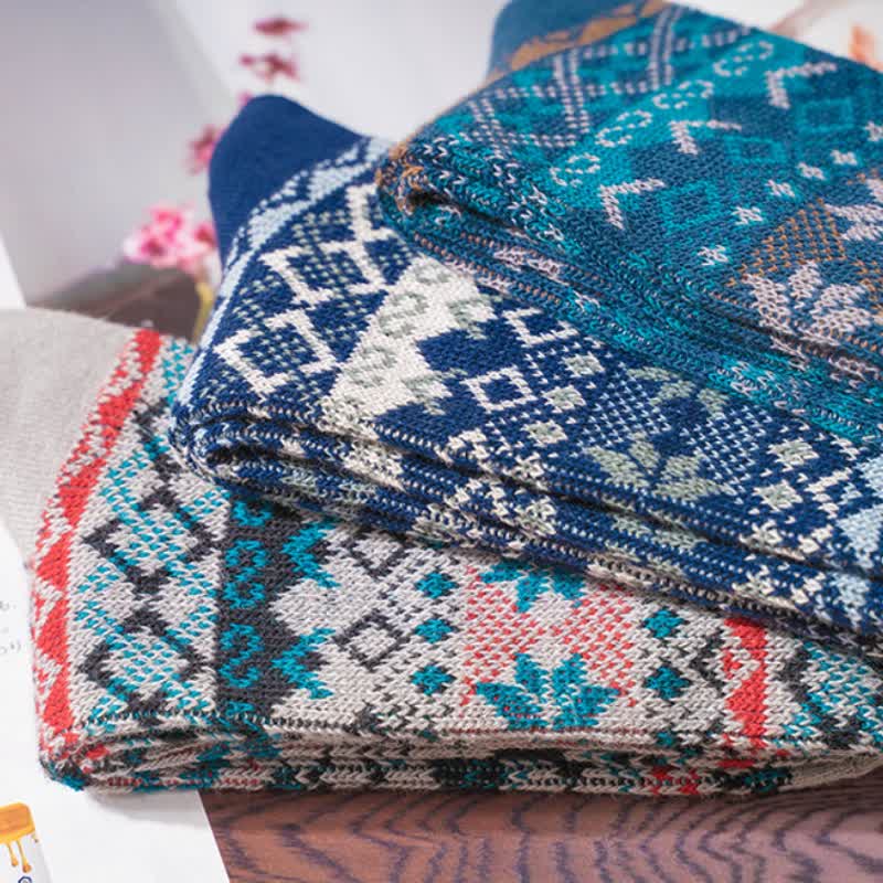 Dazzeling Retro Native Style Cotton Crew Socks - Image 10