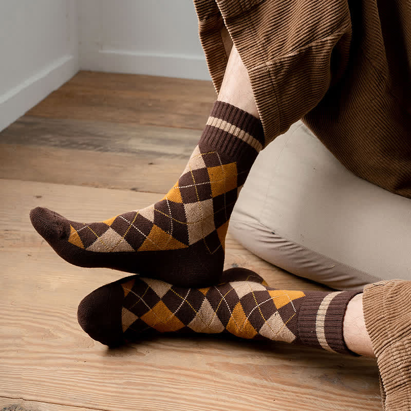 Diamond Checked British Style Cotton Crew Socks - Image 13