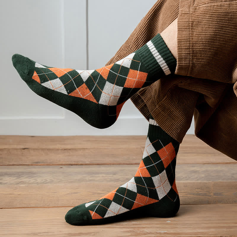 Diamond Checked British Style Cotton Crew Socks - Image 4