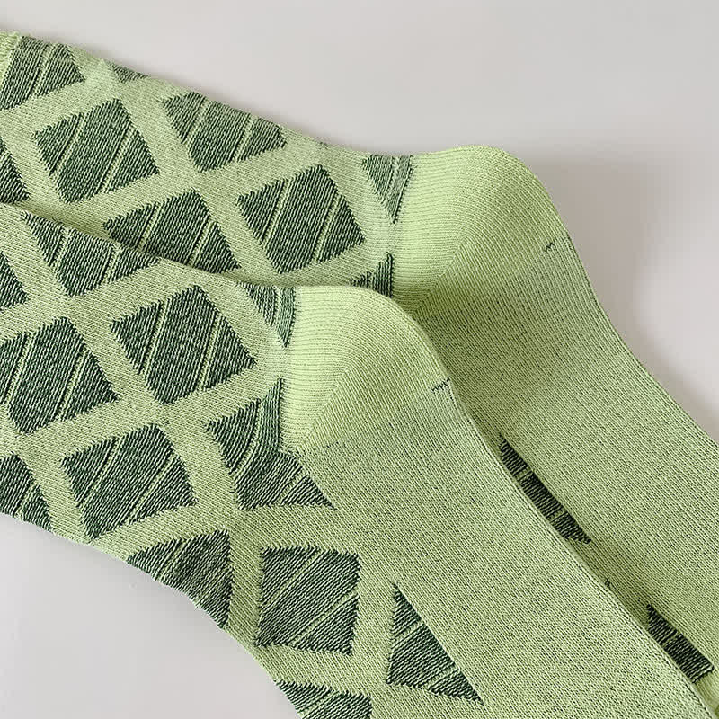 Diamond Pattern Fashion Plaid Knitting Cotton Crew Socks - Image 10