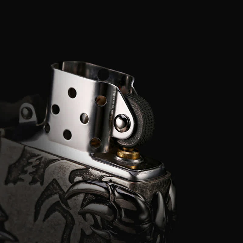 Dragon Claw Relief Refillable Kerosene Lighter - Image 10