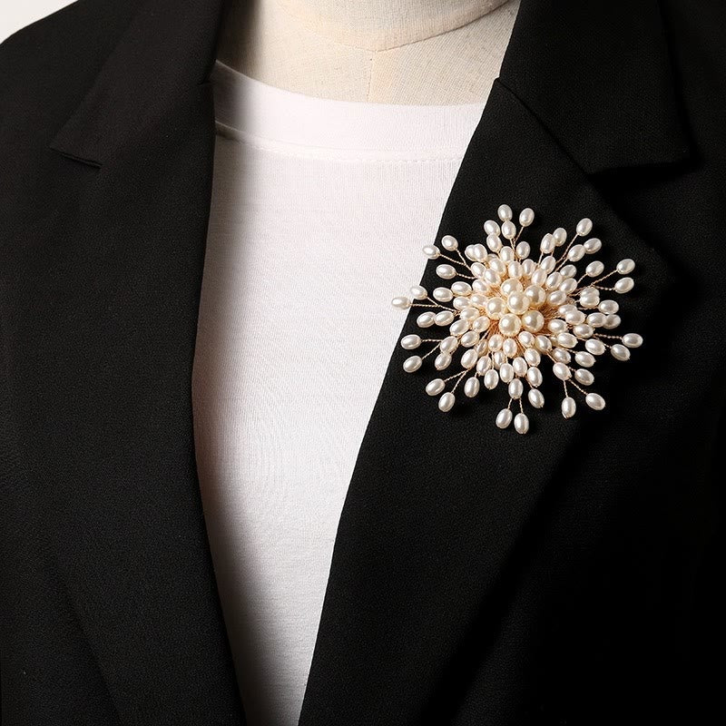Elegant Imitation Pearl Brooch For Women Wedding Accessories - Image 2