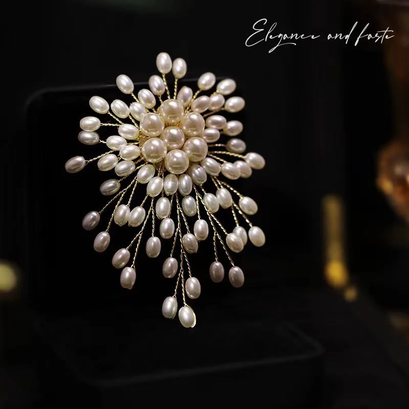 Elegant Imitation Pearl Brooch For Women Wedding Accessories - Image 3