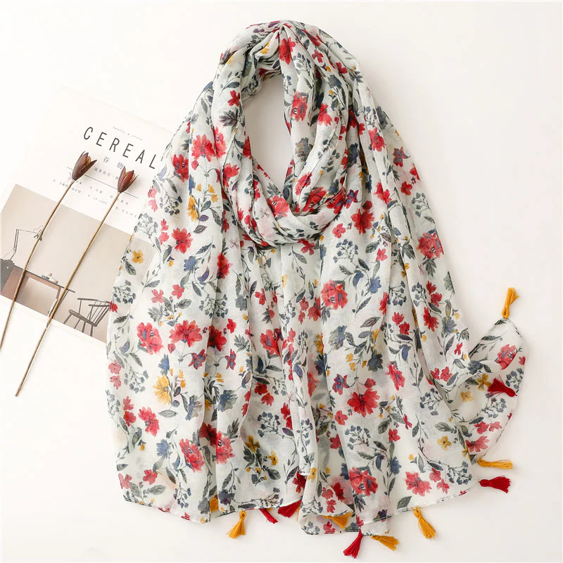 Elegant Red Flowers & Leaves Printed Tassel Women's Scarf