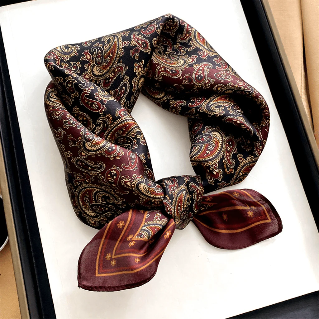 Exquisite Silk Skin-Friendly Cashew Print Square Scarf