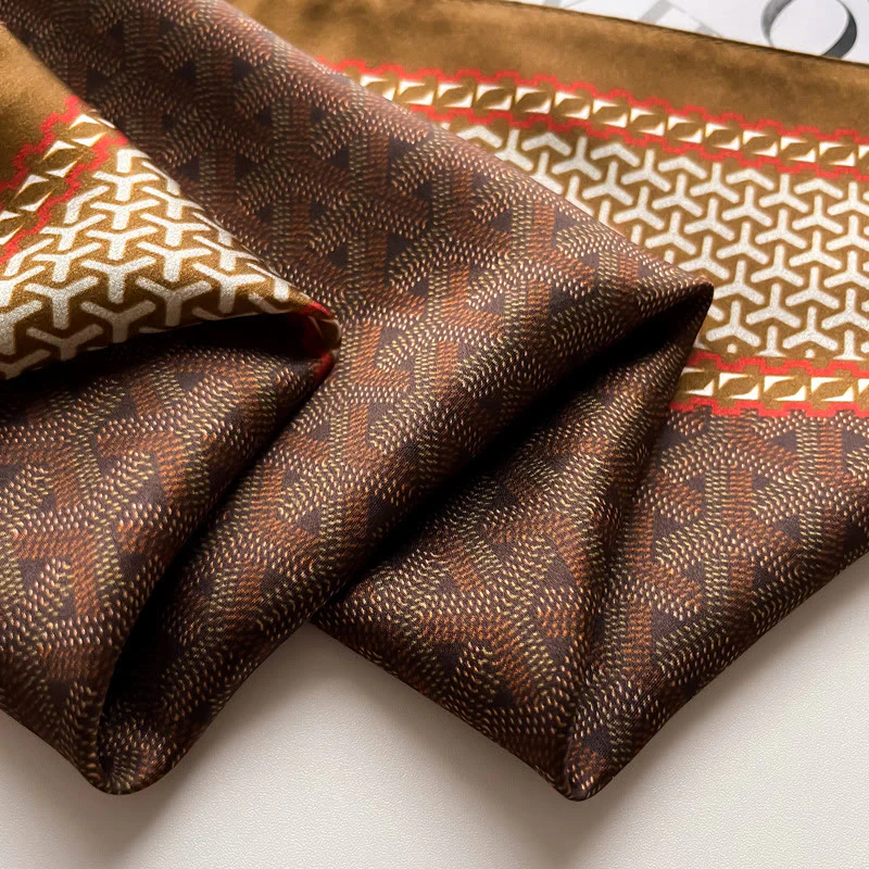 Exquisite Silk Skin-Friendly Cashew Print Square Scarf - Image 3