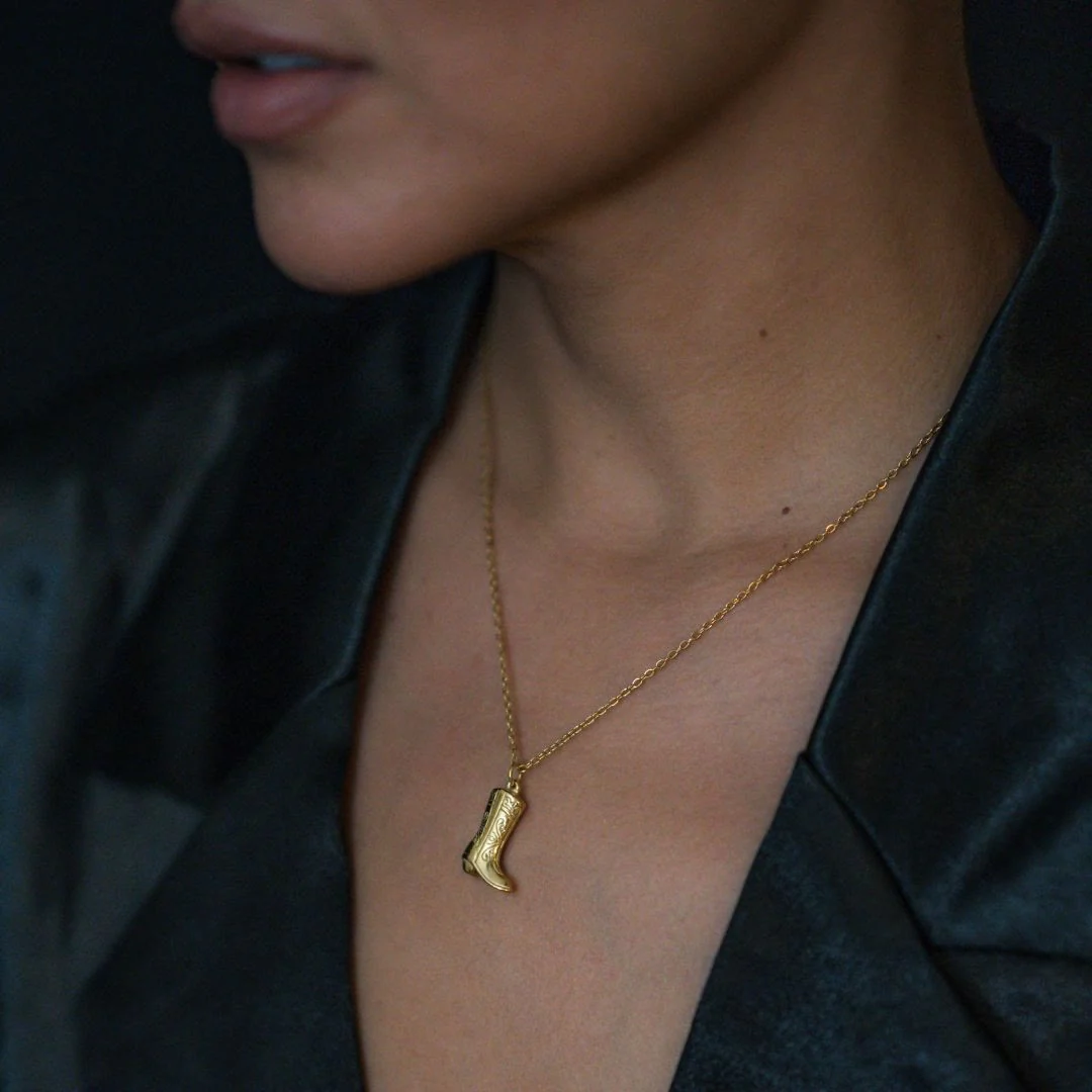 Exquisite Western Golden Cowboy Boot Stars Pendant Necklace - Image 4