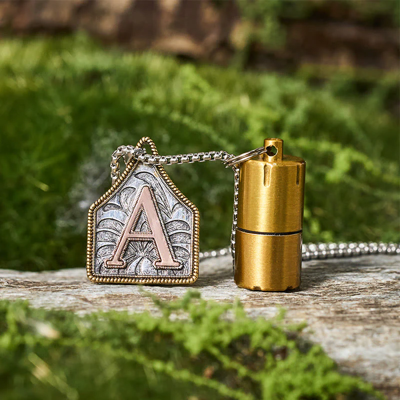 Flying Eagle Initial Letter Pendant Necklace With Mini Lighter - Image 3