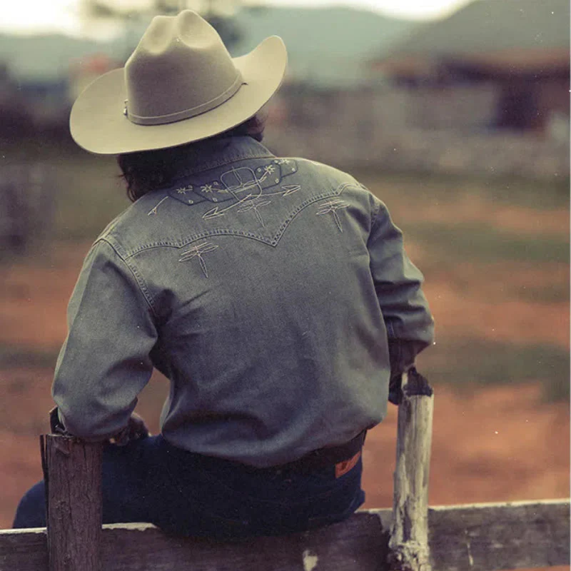 Gambler Embroidered Washed Denim Western Cowboy Shirt - Image 4