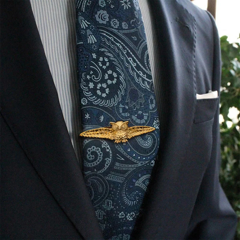 Gold Flying Owl Tie Bar For Men's Wear - Image 4