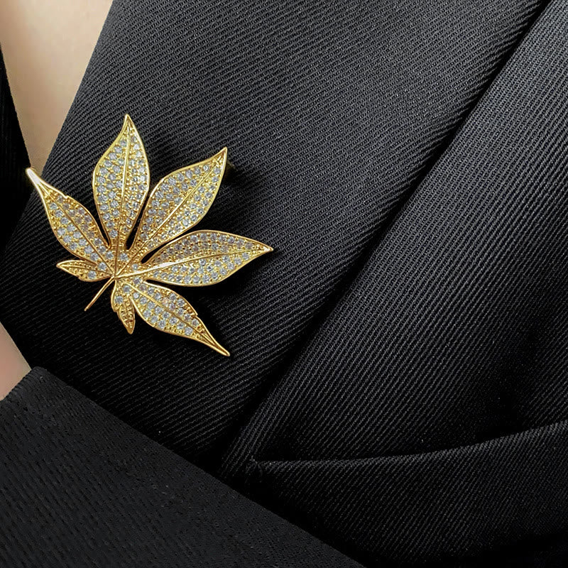 Golden Fashion Zircon Maple Leaf Metal Brooch - Image 2