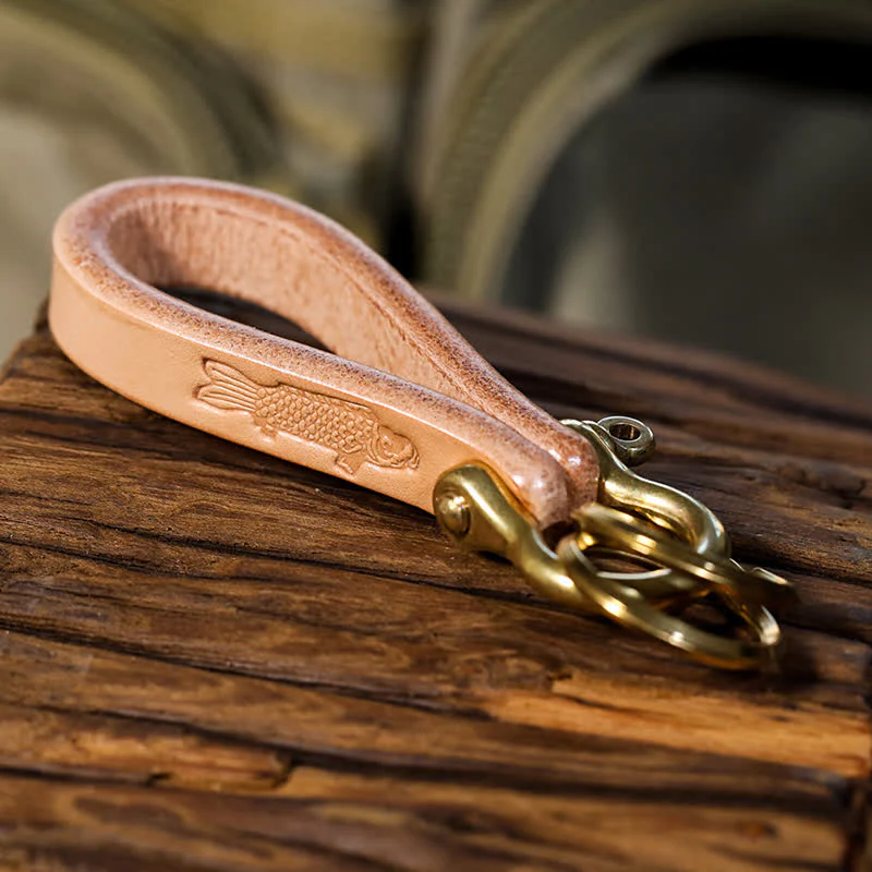 Handcrafted Natural Vegetable Tanned Leather Keychain - Image 17