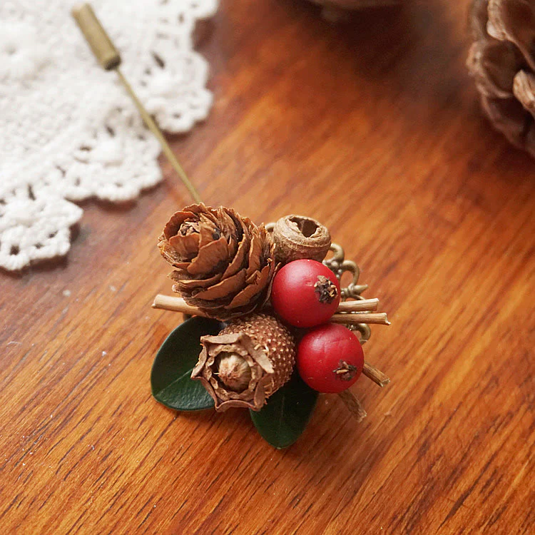 Handmade Creative Pinecone & Berry Brooch - Image 2
