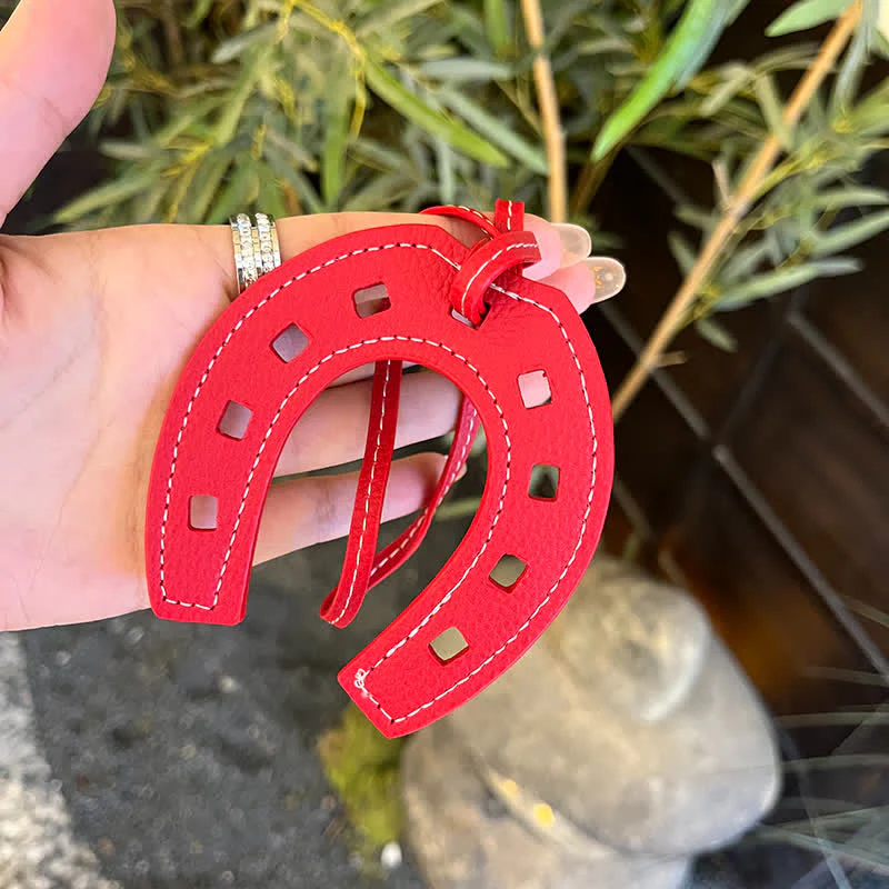Hangings Simple Horseshoe Pendant Leather Keychain - Image 14