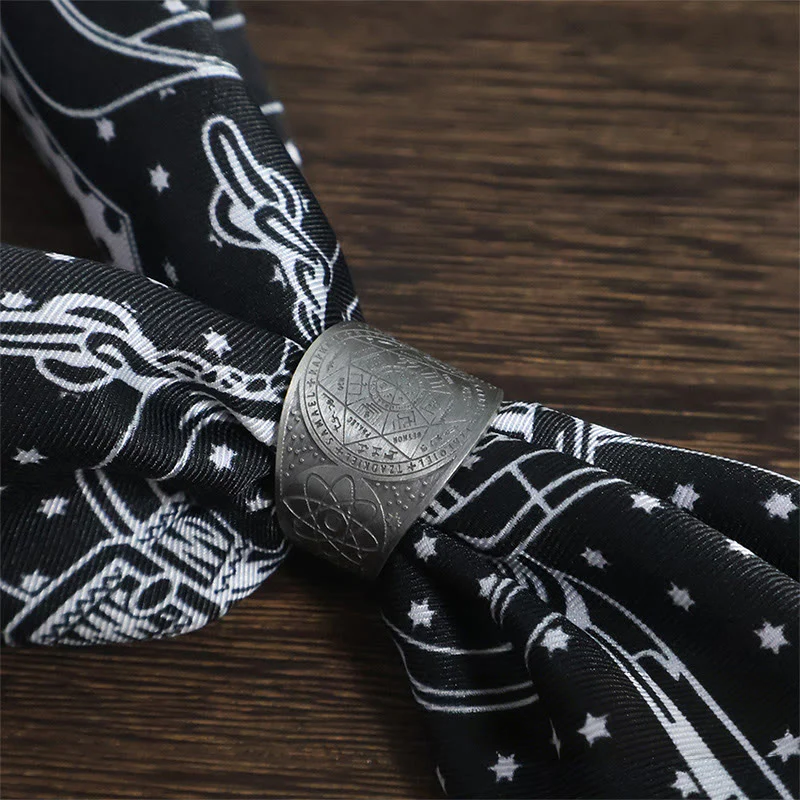 Hexagram Star Buckle Black And White Stars Patterned Pocket Square - Image 5