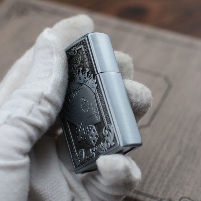 Lucky Poker Grinding Wheel Refillable Butane Lighter - Image 13