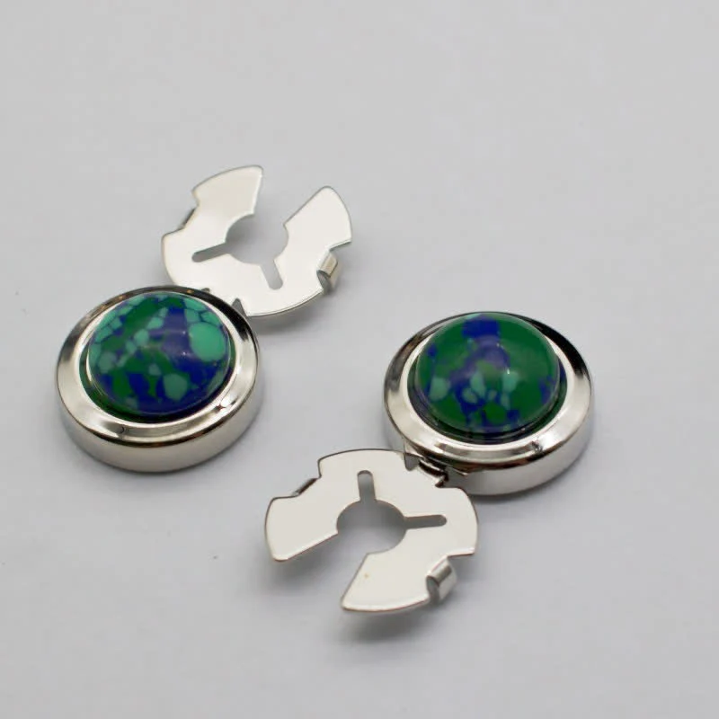 Men's 1 Pair Snap-On Baroque Resin Button Covers Set Cufflinks - Image 6