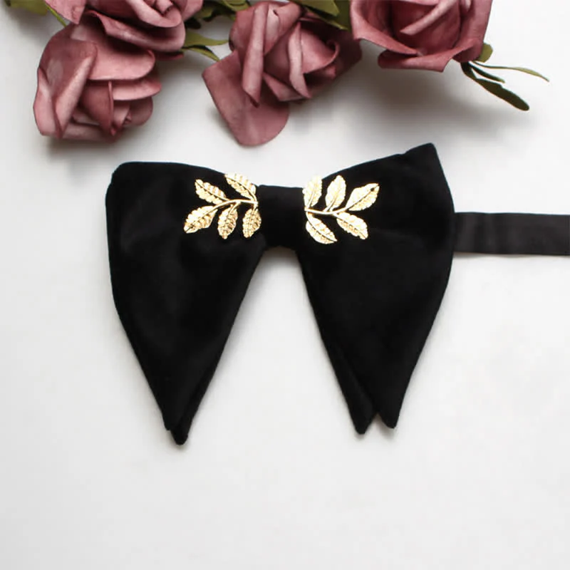 Men's Charming Velvet Oversized Pointed Bow Tie - Image 3