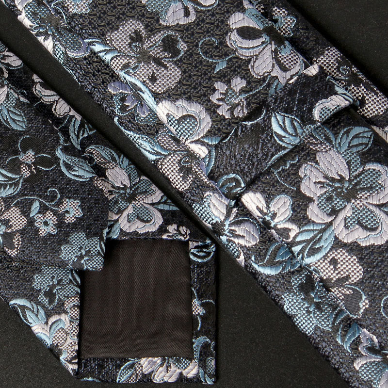 Men's Blooming Flowers Tender Pattern Necktie - Image 4