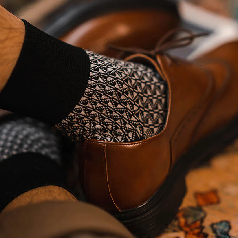 Men's Casual Black & White Mercerized Cotton Socks - Image 5
