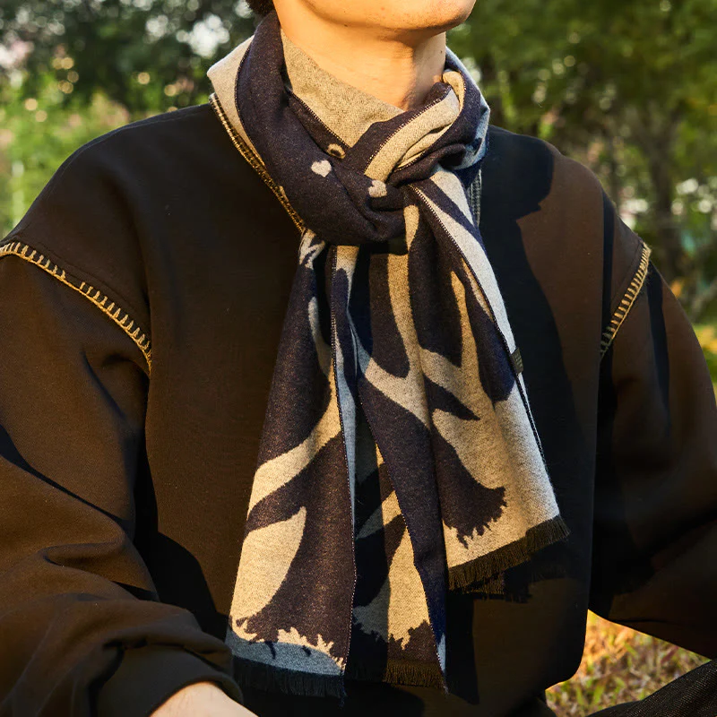 Men's Christmas Reindeer Print Navy Warm Festive Scarf - Image 2