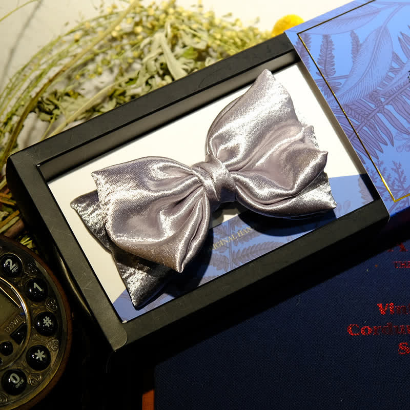 Men's Cool Future Metallic Silver Double Layers Bow Tie - Image 2