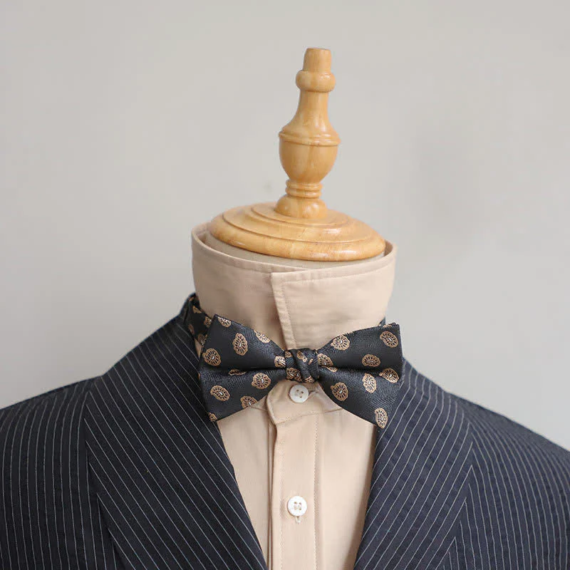Men's Delicate Vintage Plain Bow Tie - Image 2