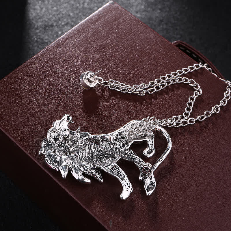 Men's Domineering Lion Chain Brooch - Image 4