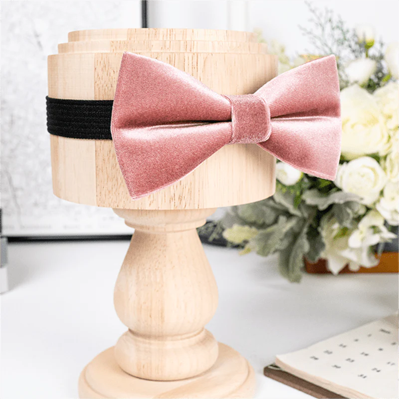 Men's Dusty Pink Solid Color Velvet Bow Tie - Image 4