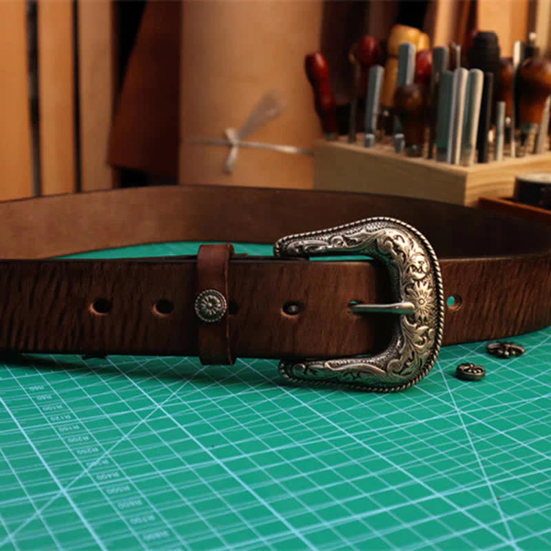 Men's Elegant Carved Flower Buckle Leather Belt - Image 9