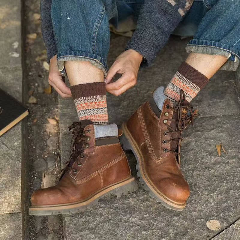 Men's Ethnic Style Small Diamond Pattern Crew Socks - Image 11