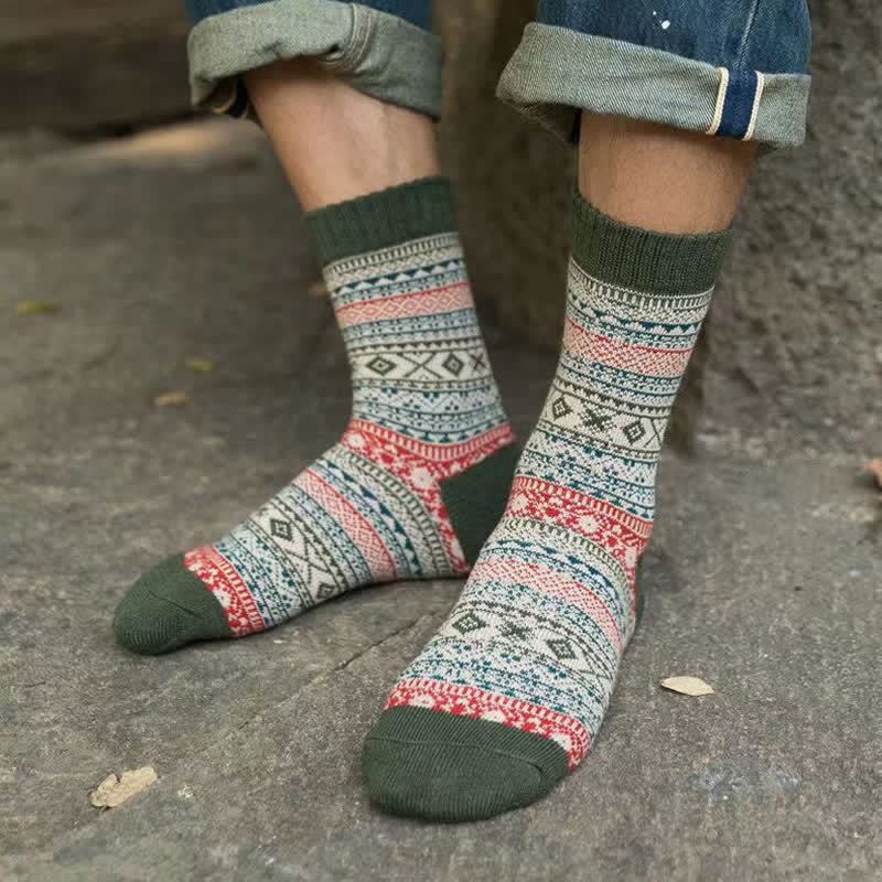 Men's Ethnic Style Small Diamond Pattern Crew Socks - Image 16