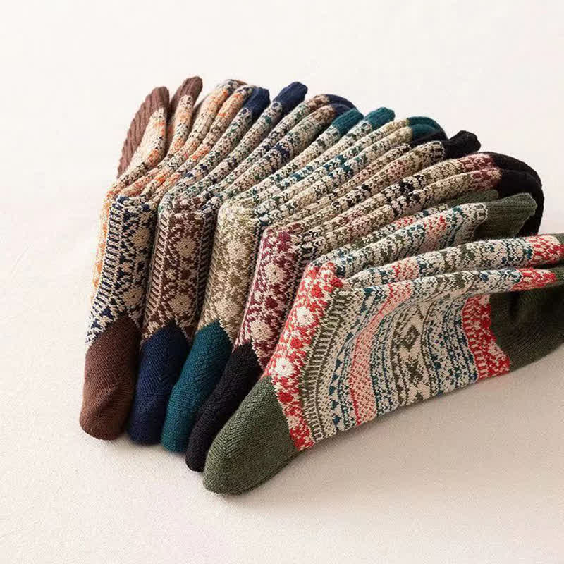 Men's Ethnic Style Small Diamond Pattern Crew Socks - Image 5