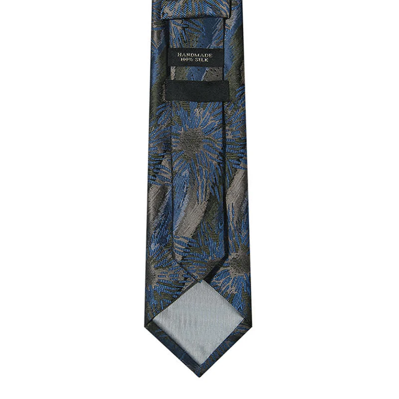 Men's Fabulous Gray & Blue Floral Vintage Necktie - Image 6