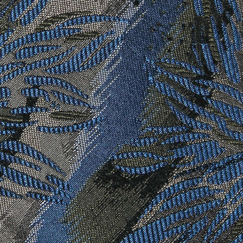 Men's Fabulous Gray & Blue Floral Vintage Necktie - Image 7