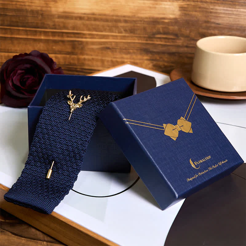 Men's Festival Knitted Necktie With Deer Brooch Pin - Image 11