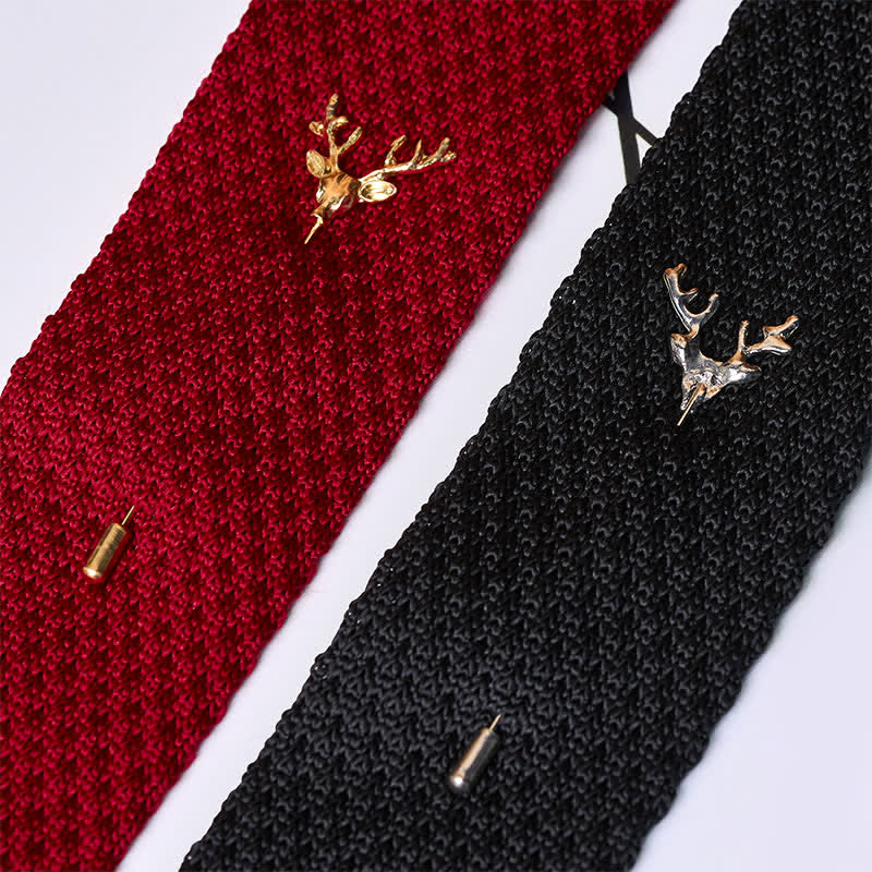 Men's Festival Knitted Necktie With Deer Brooch Pin - Image 4