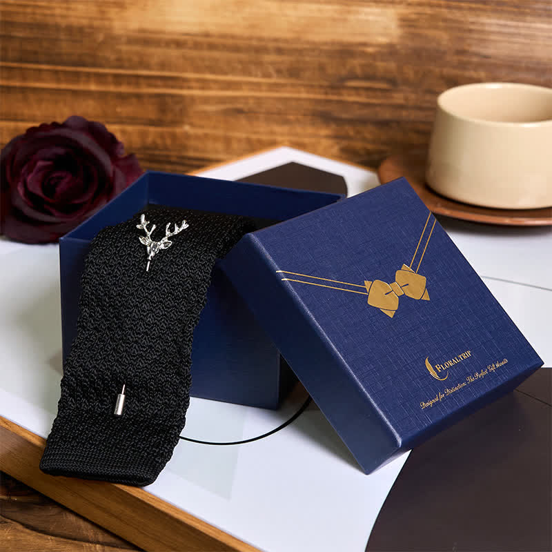 Men's Festival Knitted Necktie With Deer Brooch Pin - Image 7