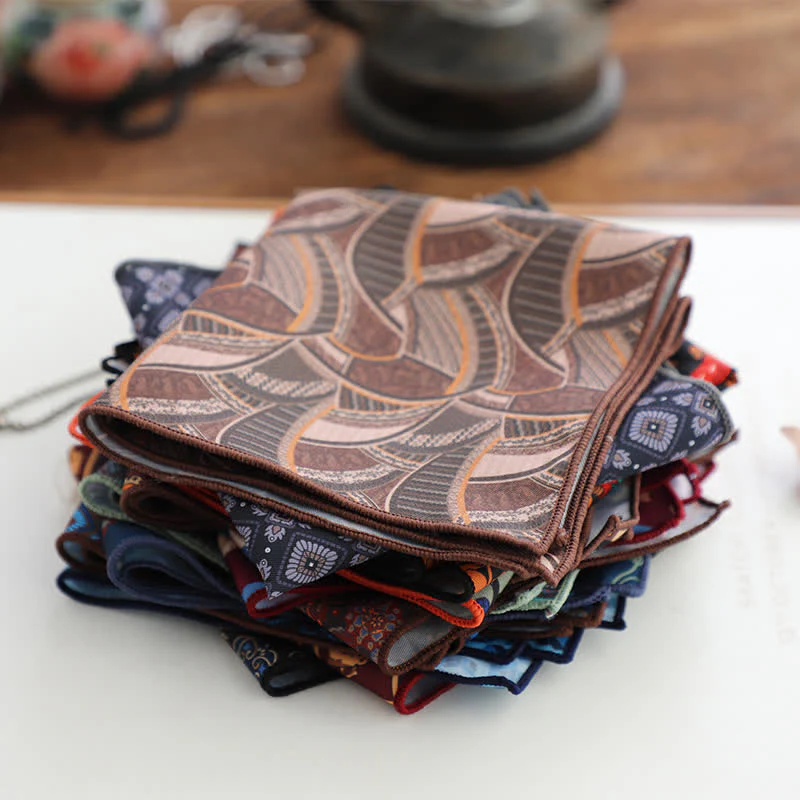 Men's Fnacy Abstract Geometrical Pattern Pocket Square - Image 3