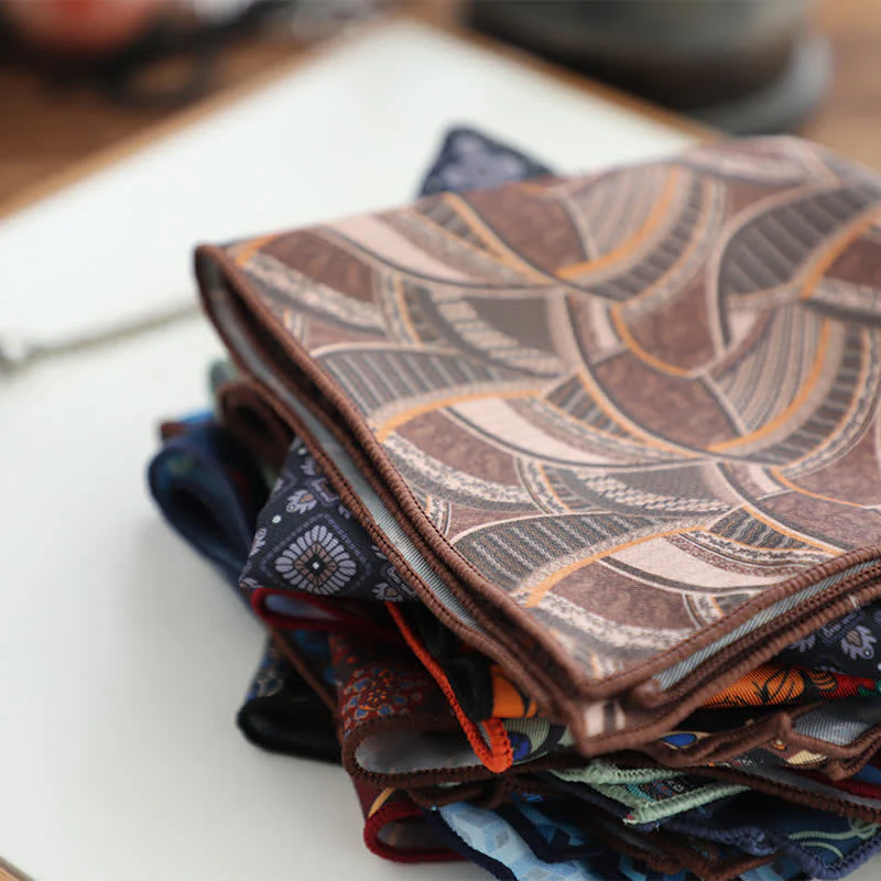 Men's Fnacy Abstract Geometrical Pattern Pocket Square - Image 4