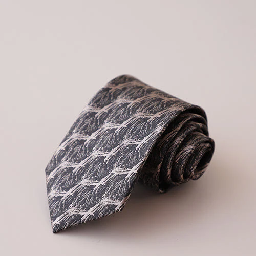 Men's Forest Branches Floral Pattern Necktie - Image 3